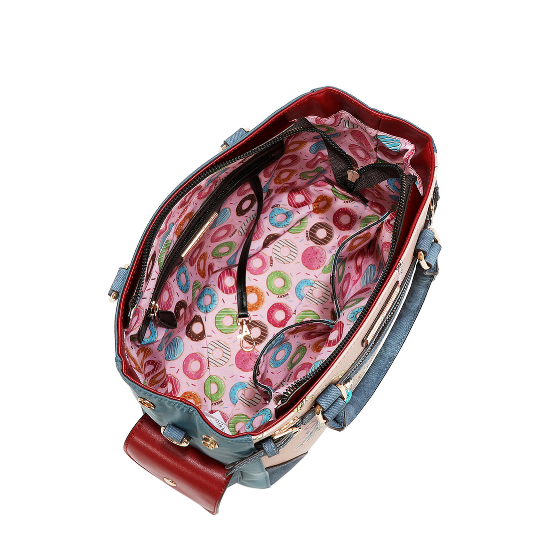 LOVE CHAIN BUCKET BAG