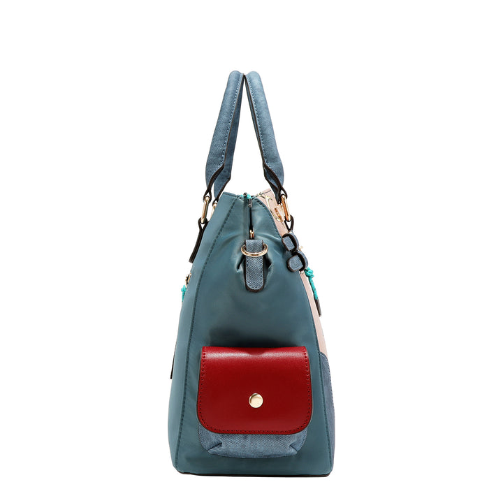 LOVE CHAIN BUCKET BAG
