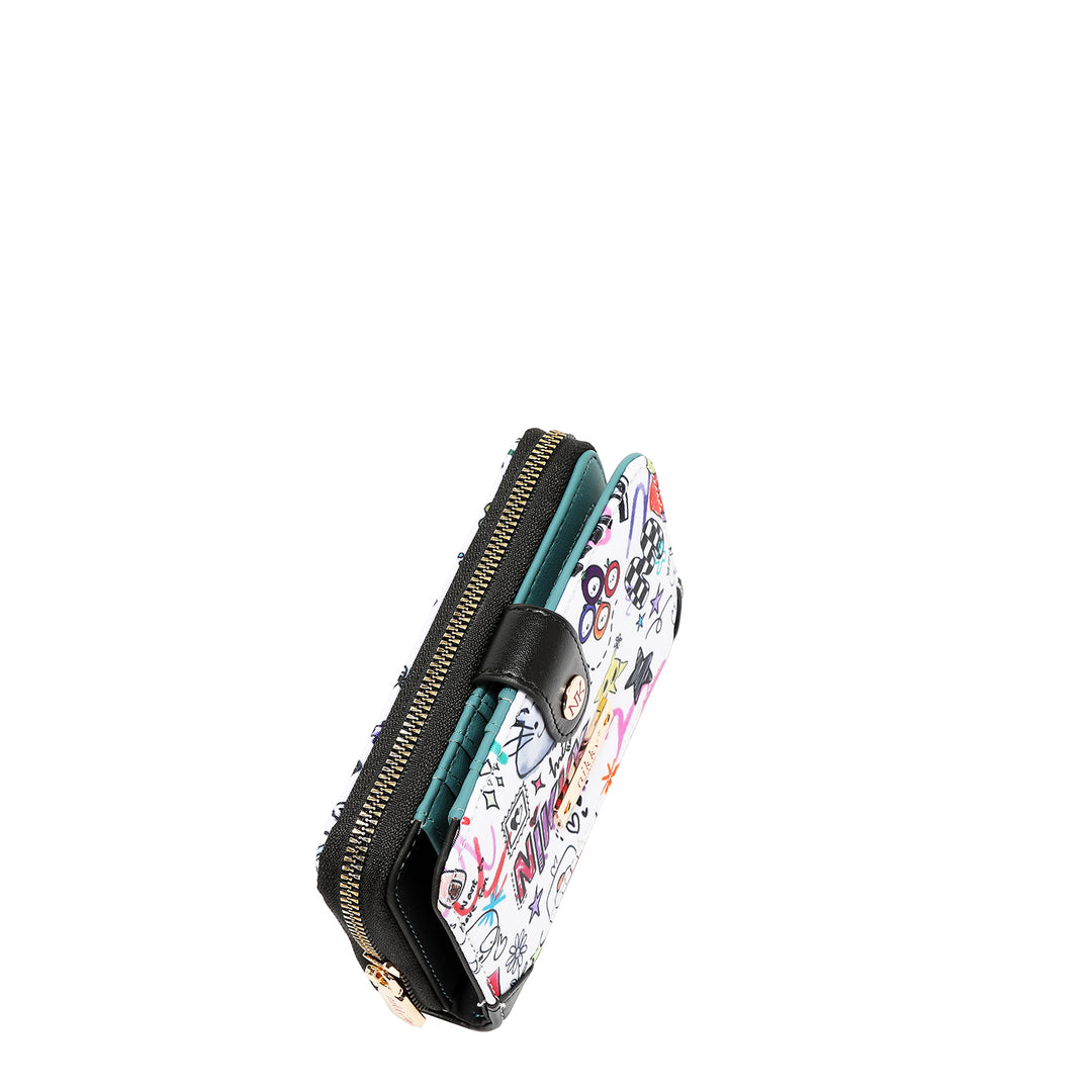 COMPACT WALLET