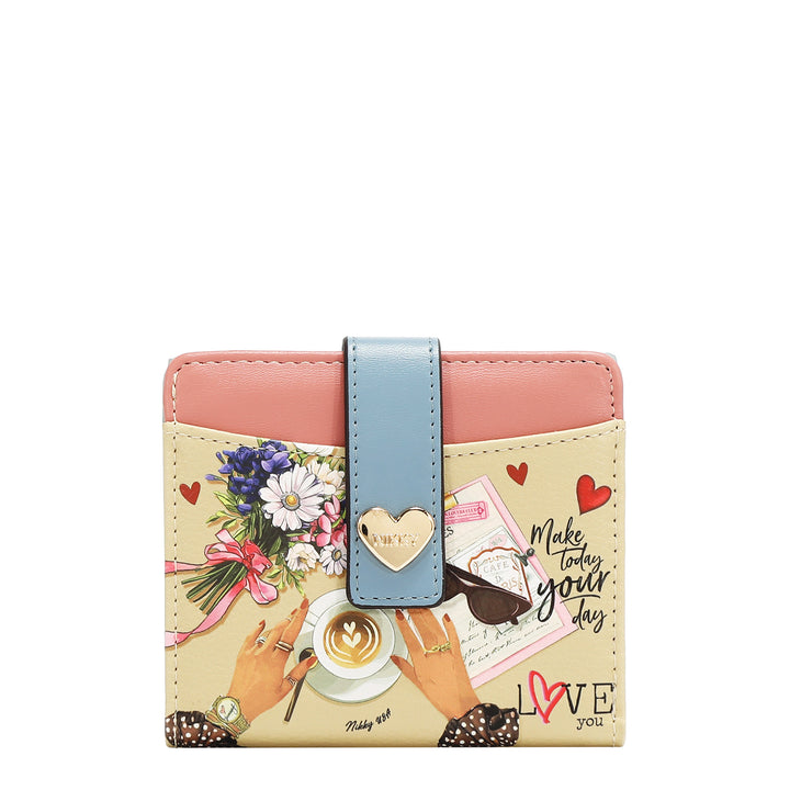 COMPACT HEART BUTTON WALLET