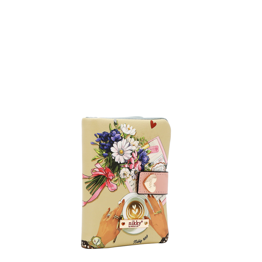 SMALL TRIFOLD WALLET