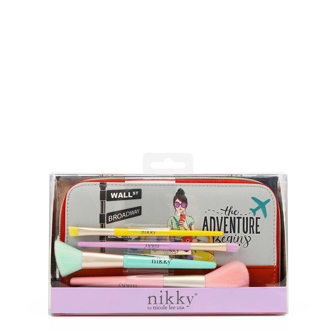 MAKEUP BRUSH SET WITH POUCH